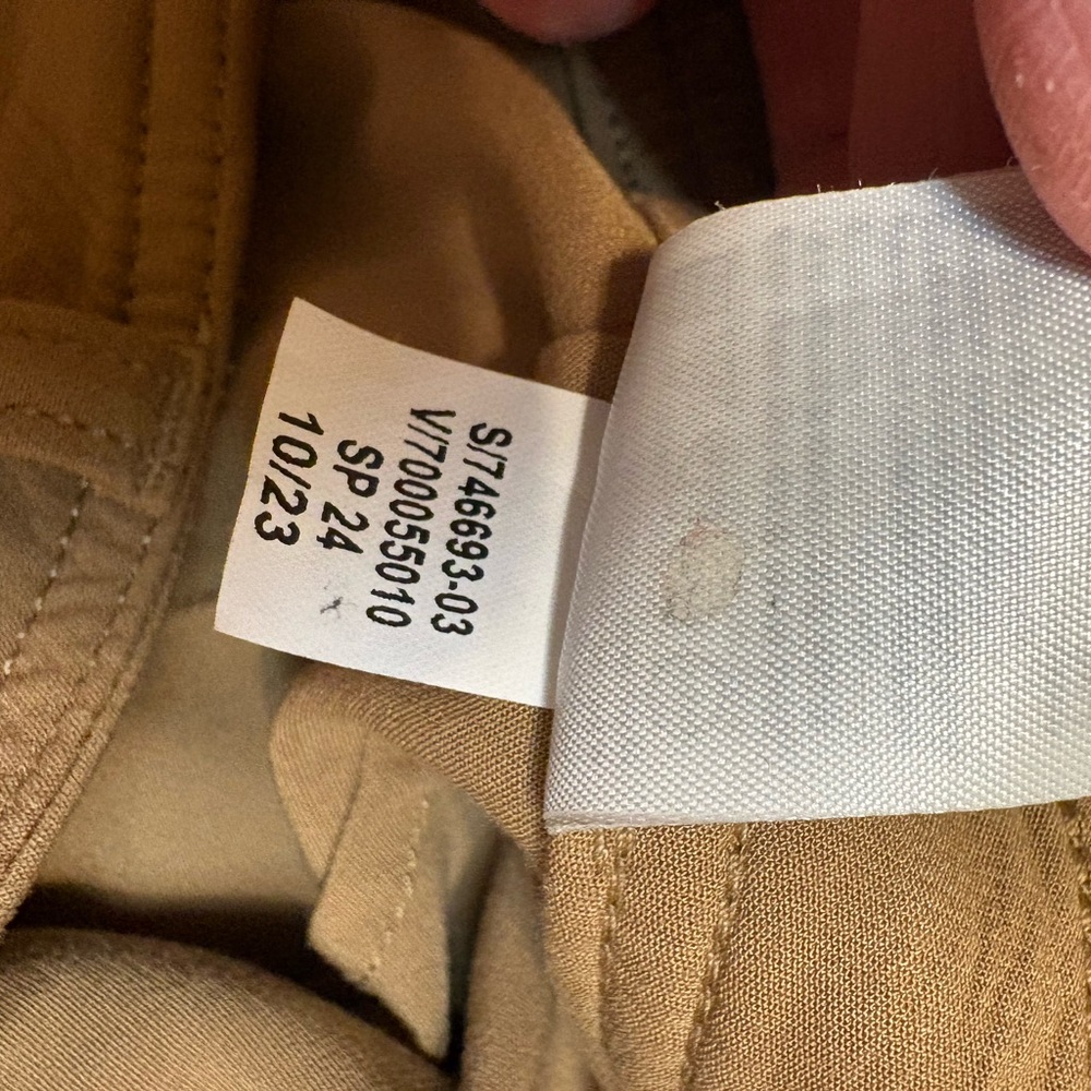 Banana Republic Women's Tan Cargo Joggers - Picture 8 of 9